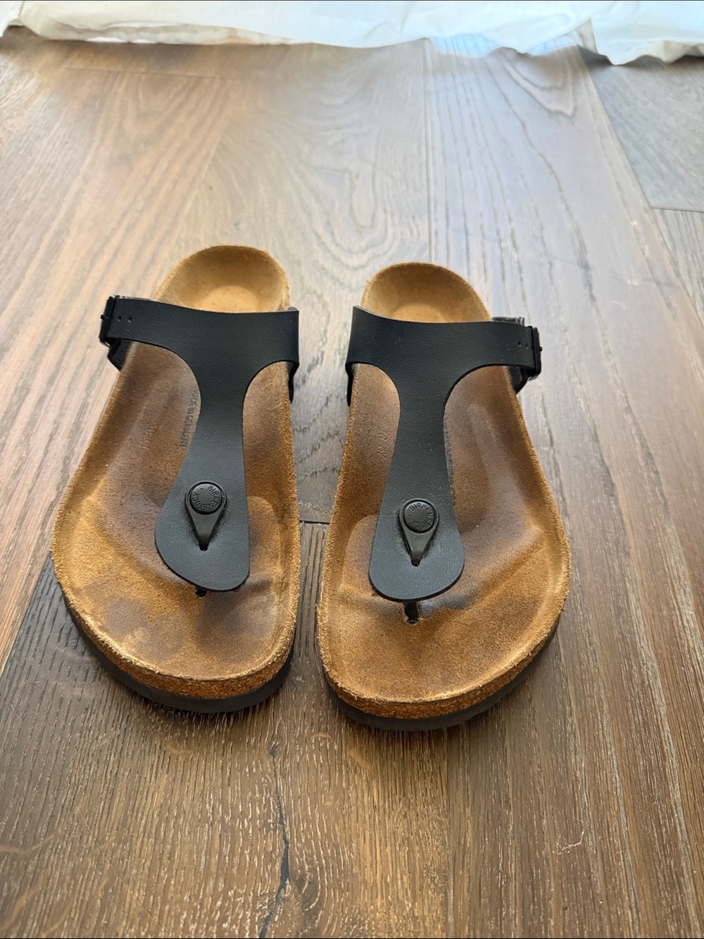 Classic Birkenstocks Black T-strap Toe Sandals